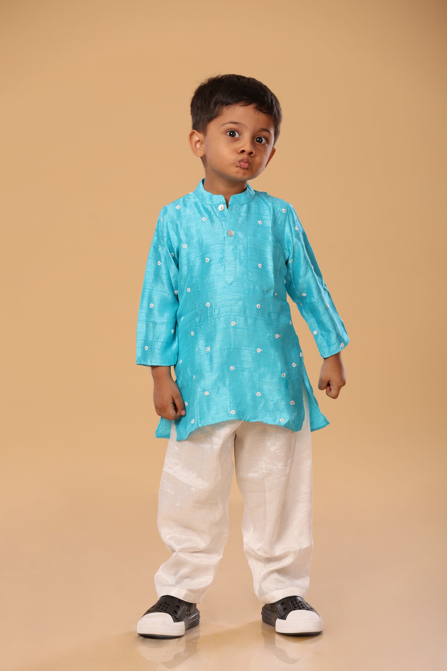 Thread Work Kurta Set