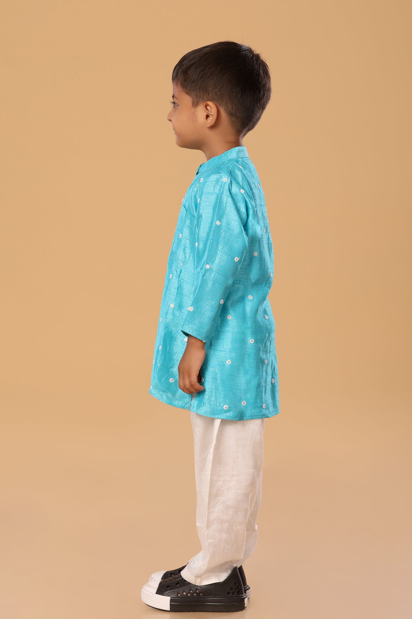 Thread Work Kurta Set