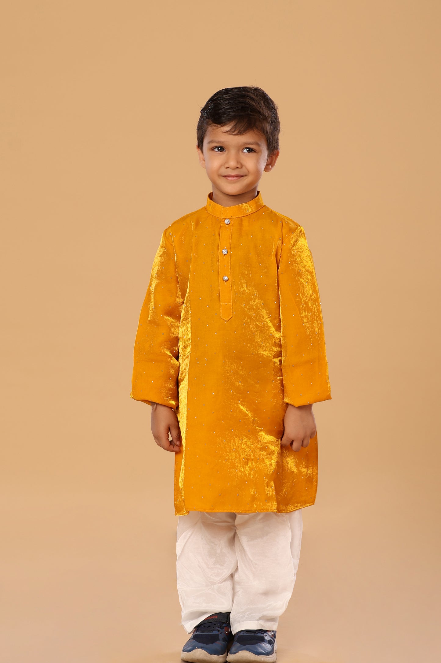 Single Silver Butti Kurta Set