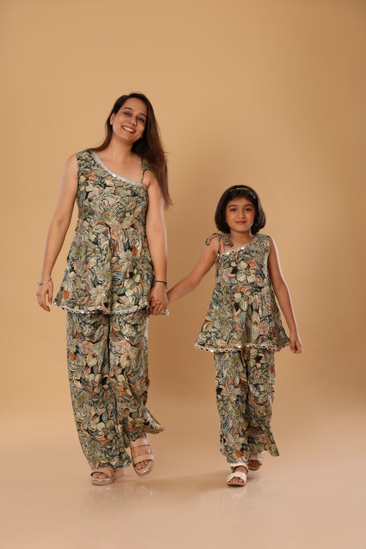 Mother Daughter Duo Set/ Spaghetti Set - Green