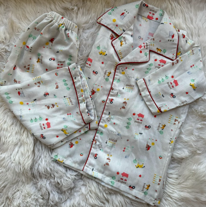 Off White Little Farm Print Nigthwear