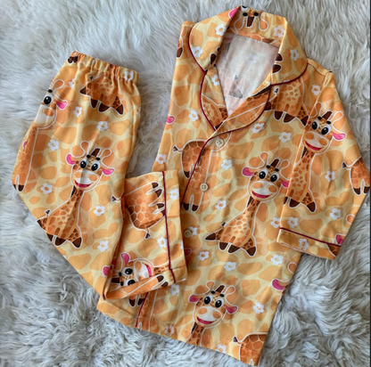 Yellow Giraffe Print Nigthwear